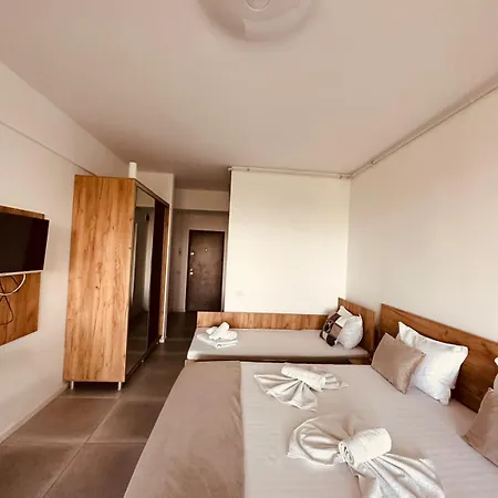 & Studiouri Calypso 公寓 艾福雷诺德