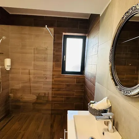 & Studiouri Calypso * 艾福雷诺德