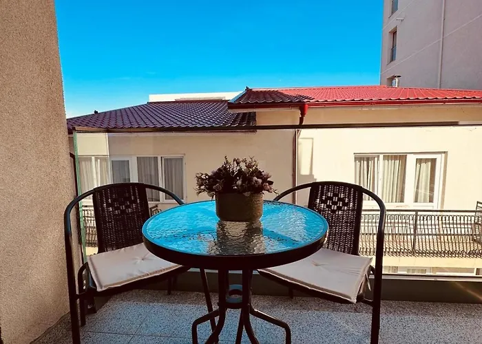 & Studiouri Calypso Eforie Nord